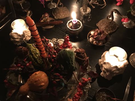 Exploring the mythological origins of Samhain in Wiccan traditions